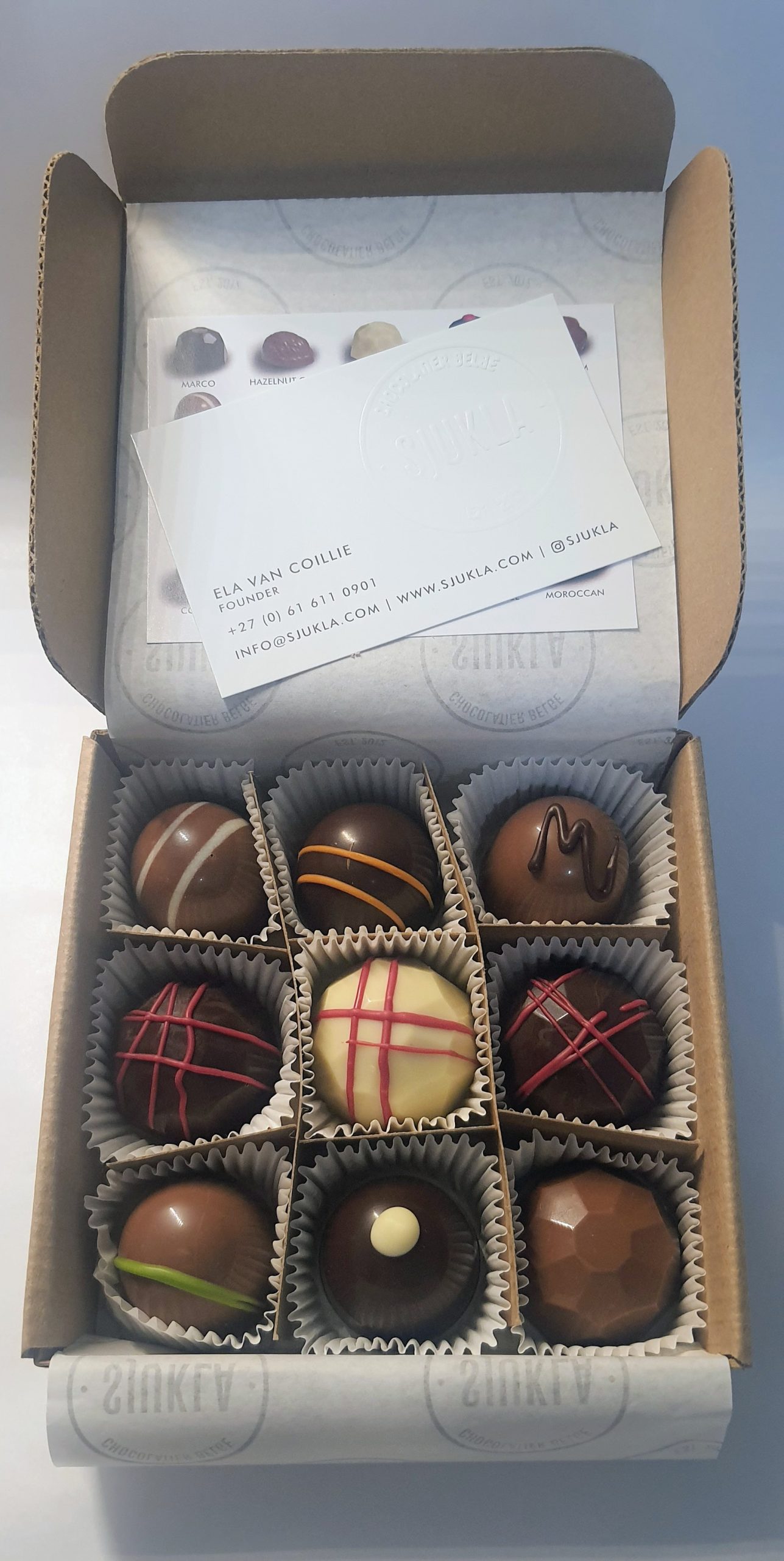 MOTHER'S DAY - Assorted Truffles (Box of 9) - Image 2