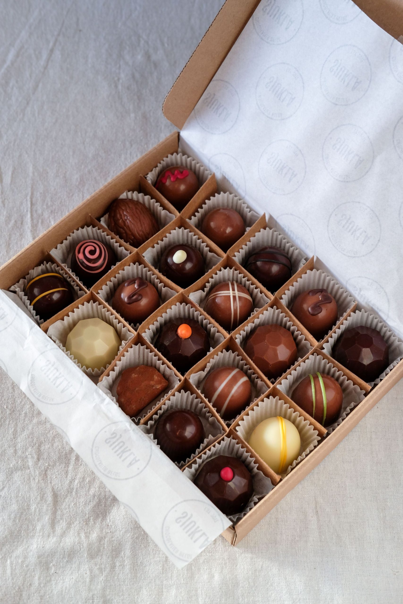 Classic Collection Truffles (Box of 20)